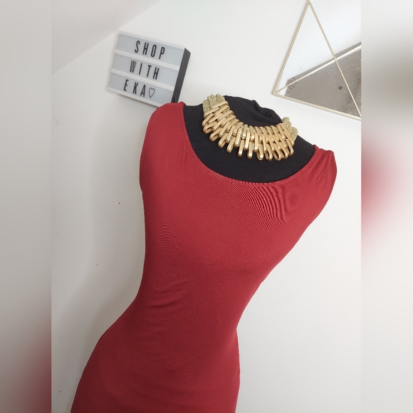 Red long maxi summer dress - Picture 3 of 7